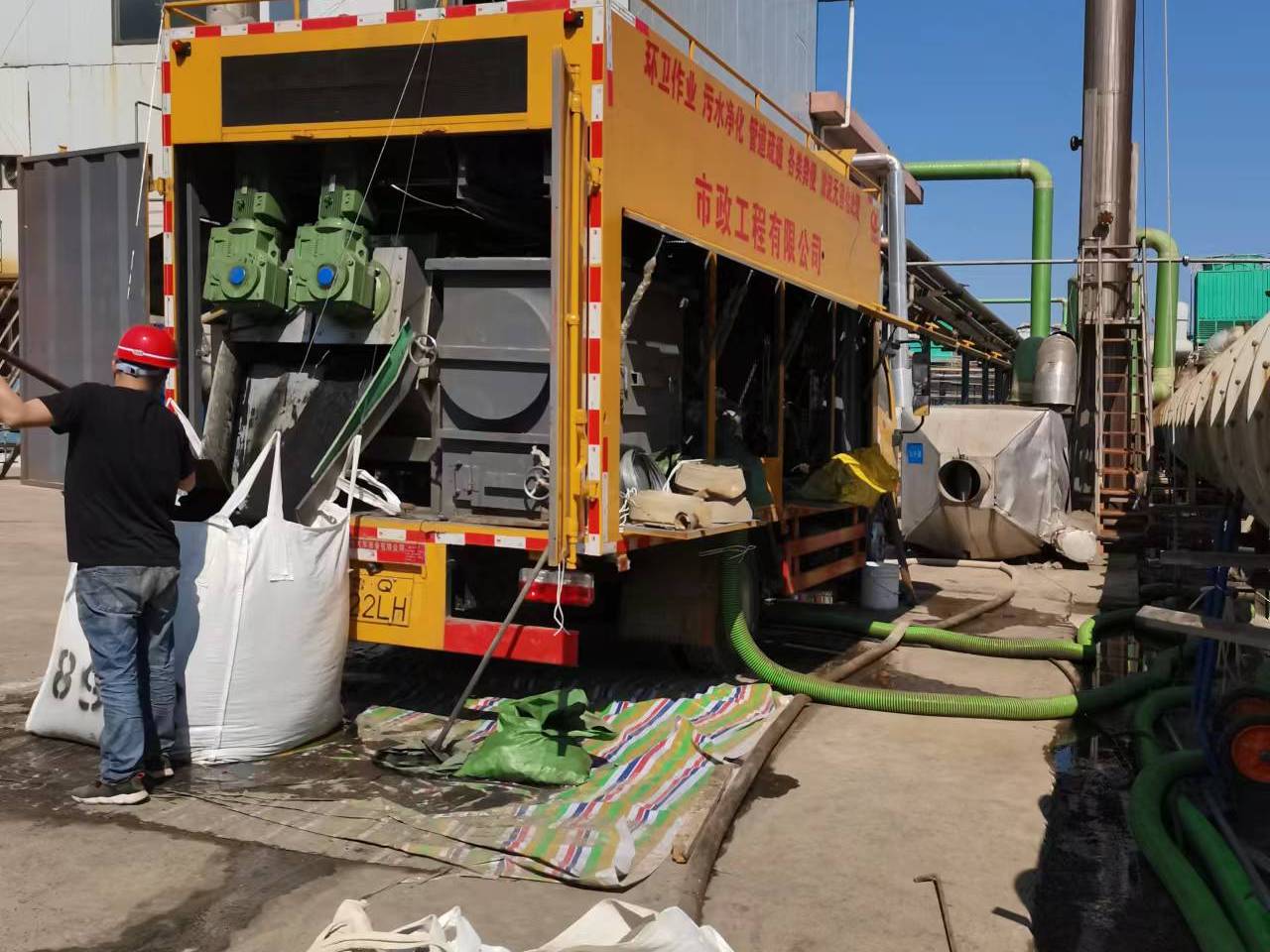 石台淤泥压干处理